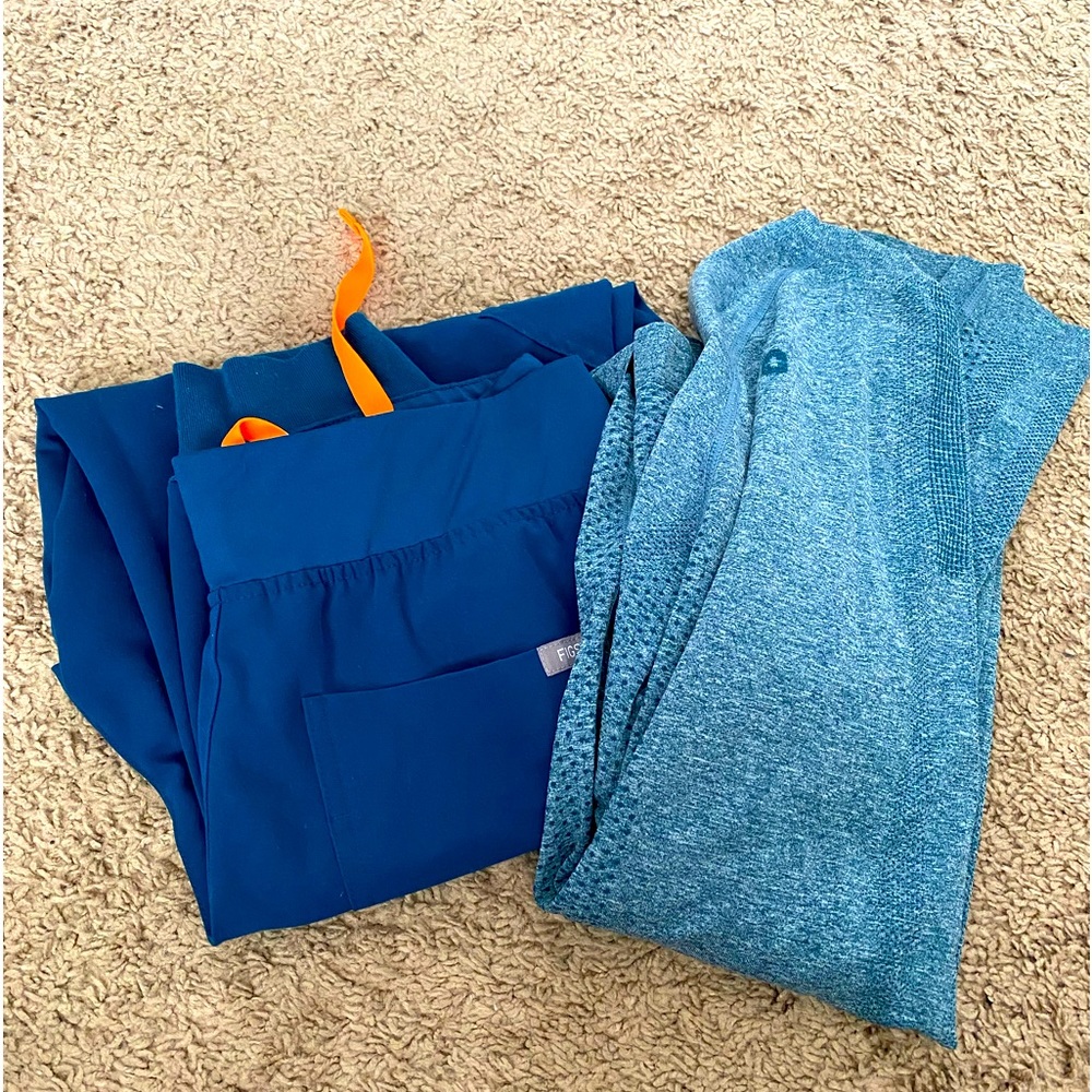 Medium Figs Scrub Set